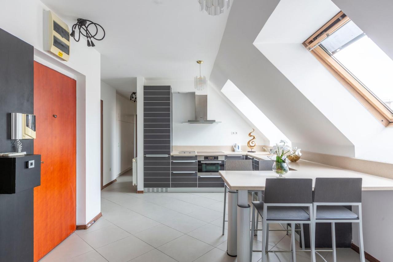 Deluxe Central Quentin Apartment 3Bedrm, 2Bathrm Budapest Luaran gambar